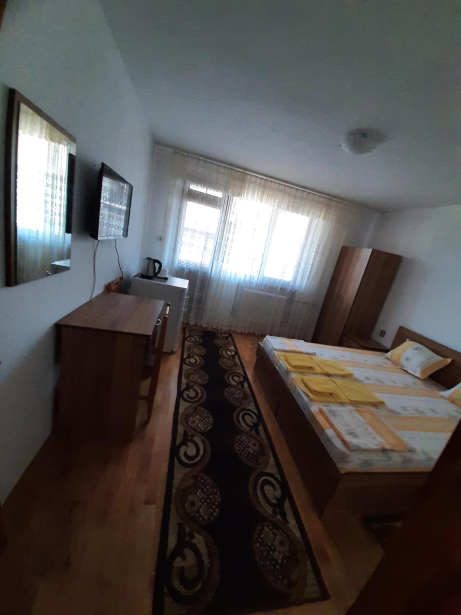 Къща За Гости Петрови Primorsko Room photo